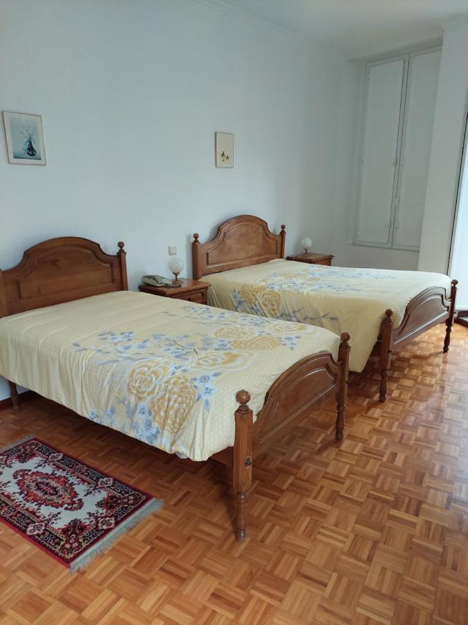 Residencial Real - Antiga Rosas Bed & Breakfast Vila Real Exterior photo
